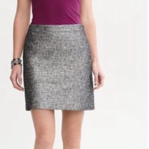 Banana Republic metallic textured mini skirt size 14 - Picture 1 of 6